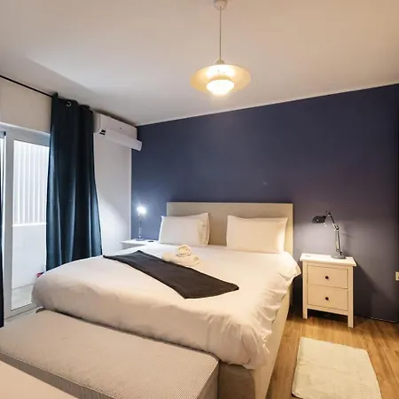 Rinella House 아파트 비르구